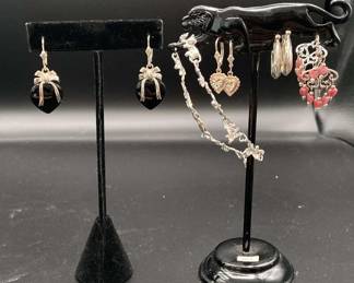 4 Pairs Of 925 Earrings With 925 Bracelet