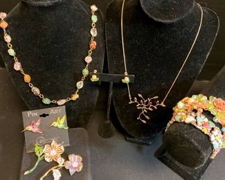 Nolan Miller Country Garden Flower Swarorski Rhinestone Pins Vintage Caged Gemstone Necklace More