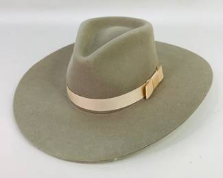 Twister Pinch Front Mushroom Hat