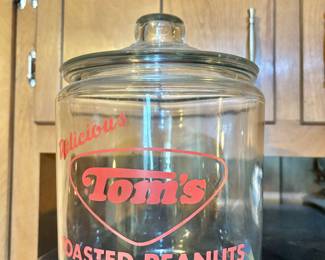 Tom's Cookie Jar