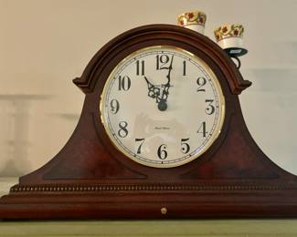 Mantle Clock