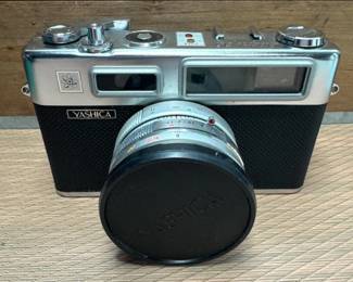 Yashica Electro 35