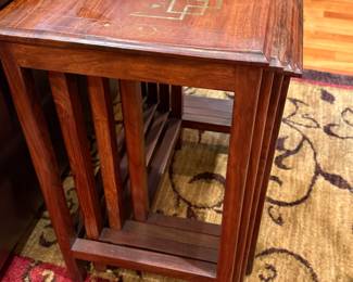 Nesting tables 4 pieces