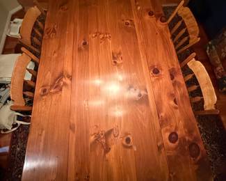 vintage dinning table w 6 chairs