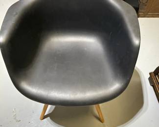 Great modern vintage chairs total 2