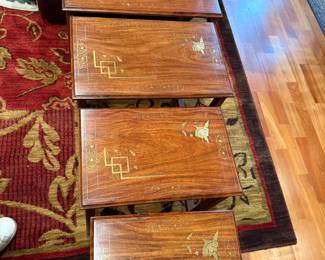 Nesting tables 4 pieces
