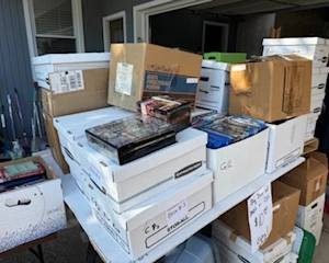 DVD, CD, VHS, Cassettes