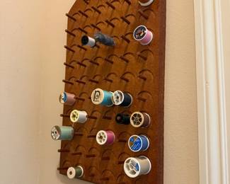 woodenthreadrack