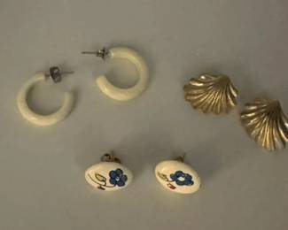 1990s earring set
