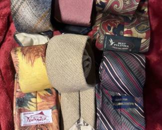 Several lots of vintage ties.
