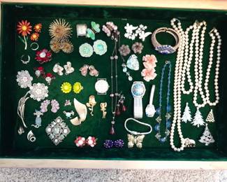 Vintage brooches and earrings