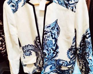 CHICO'S LINEN JACKET SIZE MED