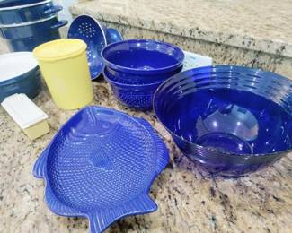 COBALT BLUE COOK WARE, VINTAGE TUPPERWARE, ENAMEL WARE