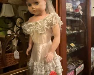 vintagebridedoll