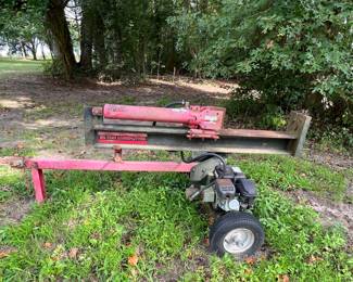 8). MTD Wood Splitter - 20 Ton - Won’t Start,
