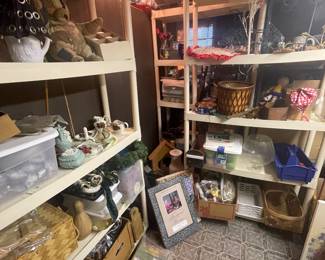 Picker room