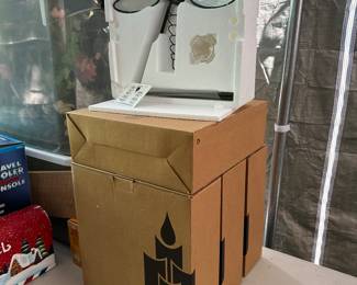 Many Partylte items