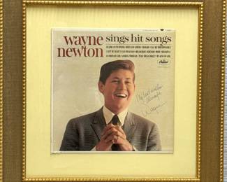 Wayne Newton Signed Album Cover – ‘Sings Hit Songs’ Vintage Autographed LP Display