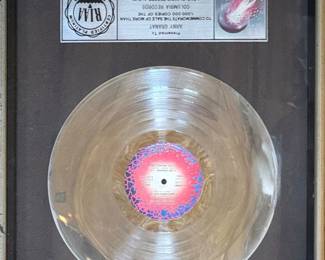 Title: Journey Escape RIAA Platinum Record Award (Presented to Arny Granat)
Description: Original RIAA-certified platinum sales award presented to Arny Granat of JAM Productions for Journey’s Escape album — the iconic 1981 Columbia Records release featuring “Don’t Stop Believin’.” A pristine framed display with album cover art and official RIAA seal.
Buy It Now: $1,200
Opening Bid: $425