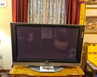 LARGE LG TV