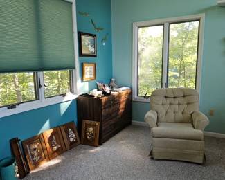 NICE SWIVAL CHAIRS