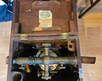 ANTIQUE WOOD & BRASS SURVEYOR TOOL