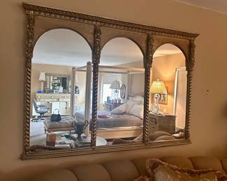 Lots off mirrors