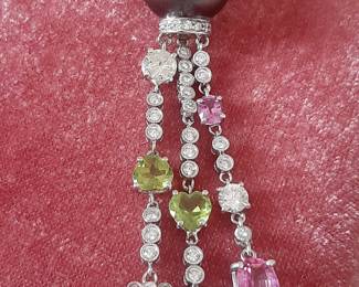 8.5 Carat diamond weight Y necklace Tahitian Pearl A stunner for sure!
