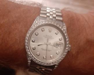 Rolex, Date just.  men’s. Works perfectly 