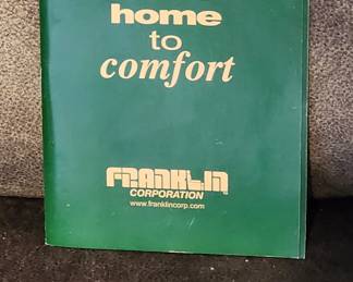 Franklin Lift Chair (Basically brand new)