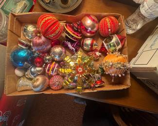 Vintage Christmas Items
