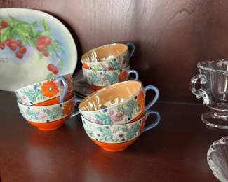 Lustreware