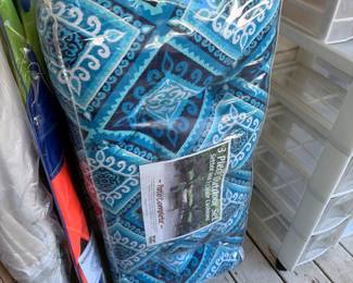 Cushion Set
