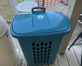 Hamper
