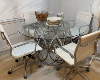Kitchen Table with 4 Chairs
