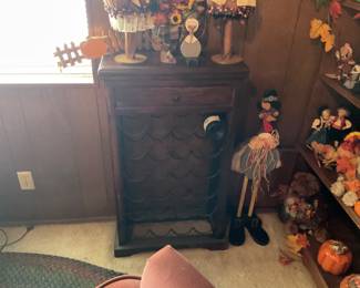 Wine holder