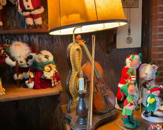 Violin lamp