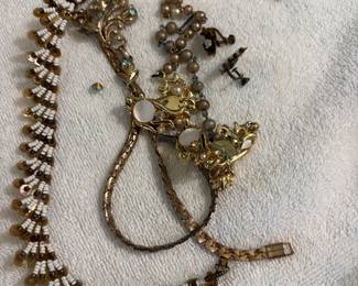 Necklace set
