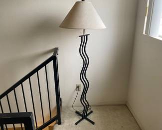 Floor lamp