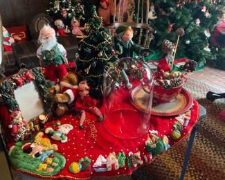 Holiday, tree skirt