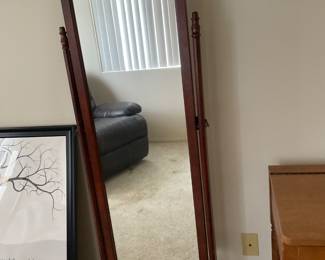 Floor mirror