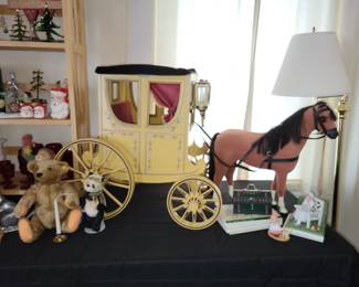 American Girl Doll Felicity Colonial Coach and Horse