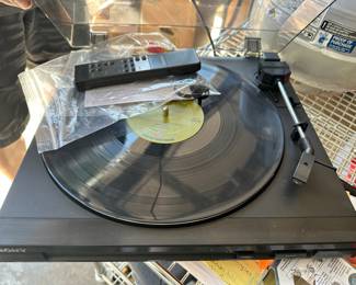 Sony Turntable PS-LX47P $22.00