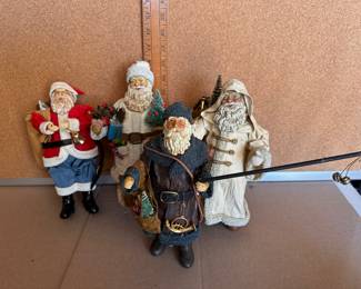 4 Clothtique Santas $24.00