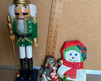 4 Christmas Pieces $10.00