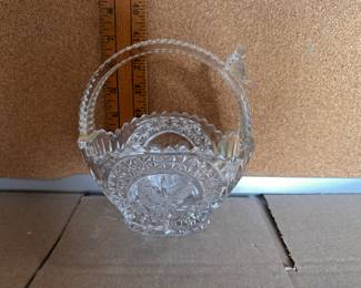Bird Glass Basket $8.00