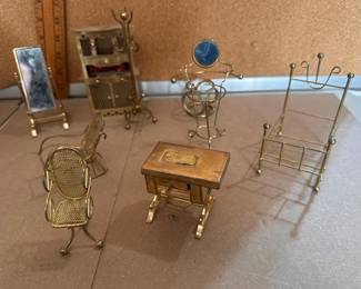 Metal Dollhouse Furniture $14.00