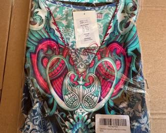 Size 14-18 New Tunic $8.00