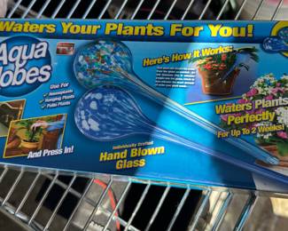 Aqua Globes $4.00