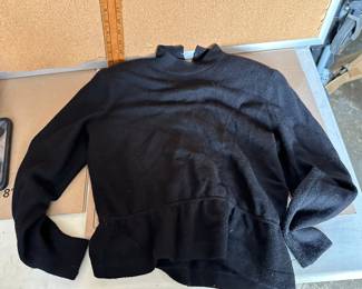 St John Size Small Sweater $9.00